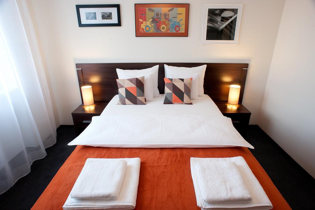 Apartamenty Starowka - Melody Stettin Zimmer foto
